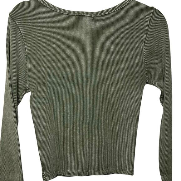 RIBBED LONG SLEEVE GREEN FULL TILT size medium - Picture 2 of 3